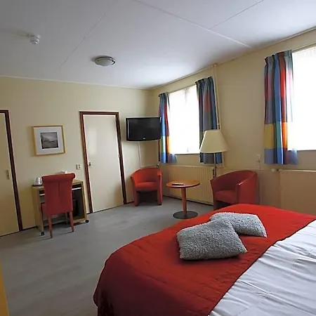 Hotel Rebecca 3*