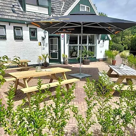 Hotel Rebecca
