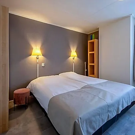 Hotel Rebecca Den Burg